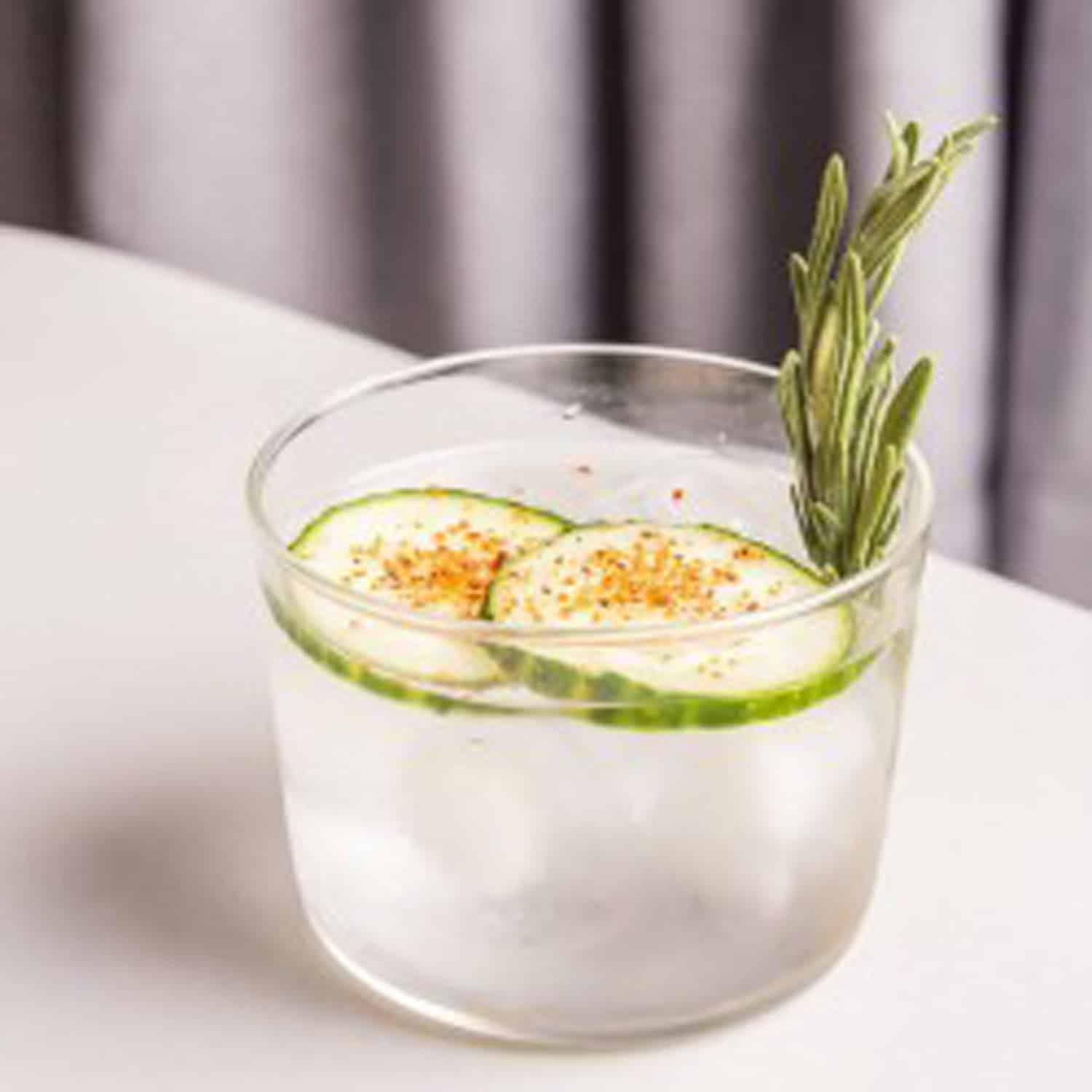 Onis Cidra Tumbler 37 Cl Grijs - 6 Stuks - Glazen.nl